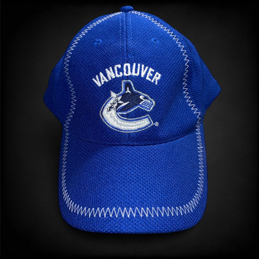 Vancouver Canucks NHL Molson Canadian Promotional Baseball Hat